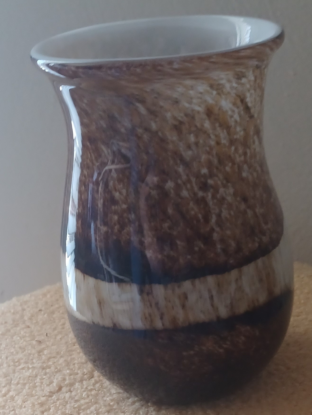 Handblown Art Glass Vase in Brown and White - Picture 5 of 8